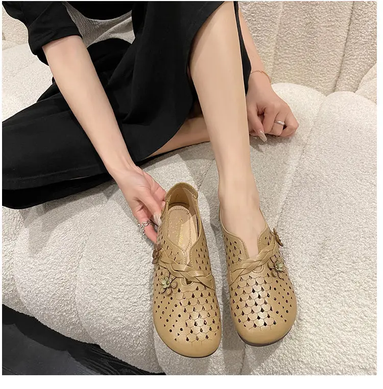 2024 Newly Square Toe Women's Flats Designer Cutout Shoes Ladies Wide Fit Soft Leather Moccasins Female Driving Sneakers