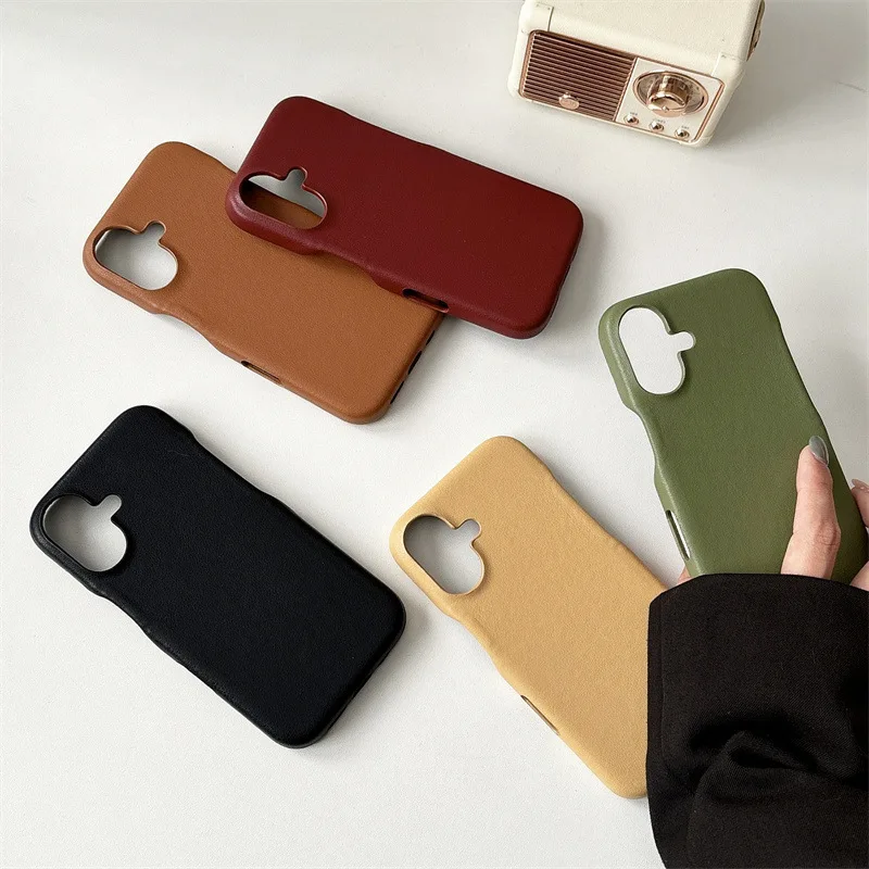 Cyd Capa de telefone de couro de cor sólida simples para iPhone 16/15 Pro Max/15/14/13 - Capa de casal estilo nicho, capa protetora fina