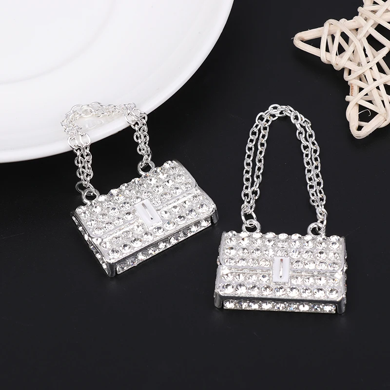 Bolso de mano con cadena de Metal, bolso de muñeca, bolso de compras en miniatura para ropa, casa de muñecas, juguete para niños en miniatura