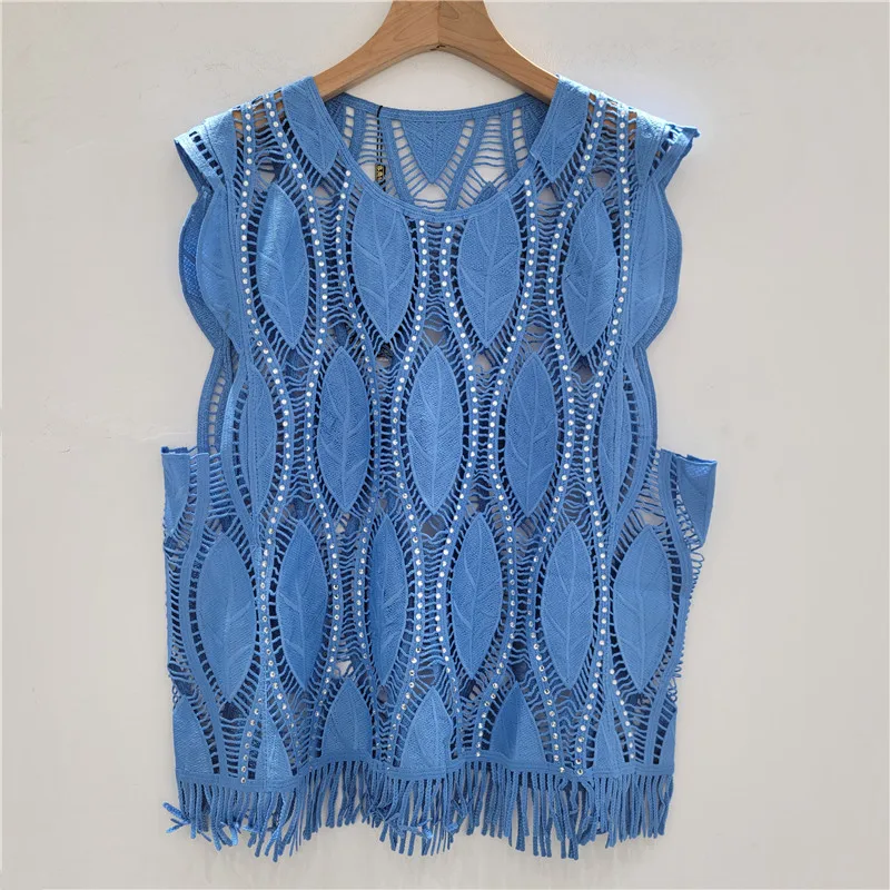 

Fringe & Lace Vest. The 2025 statement piece for edgy, layered looks. Oversized and effortlessly chic.