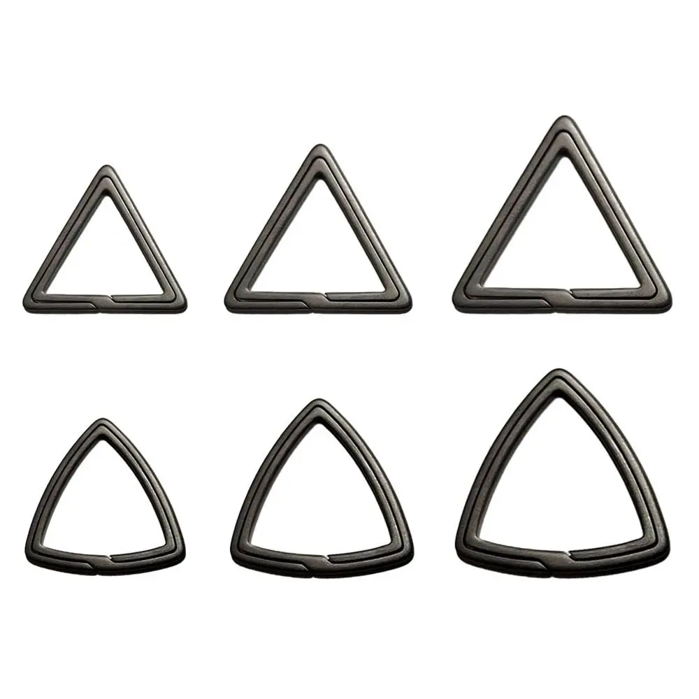 Portachiavi a triangolo in lega di titanio Super leggero 20/25/30mm portachiavi portachiavi fibbia maschile creatività regalo strumenti all\'aperto