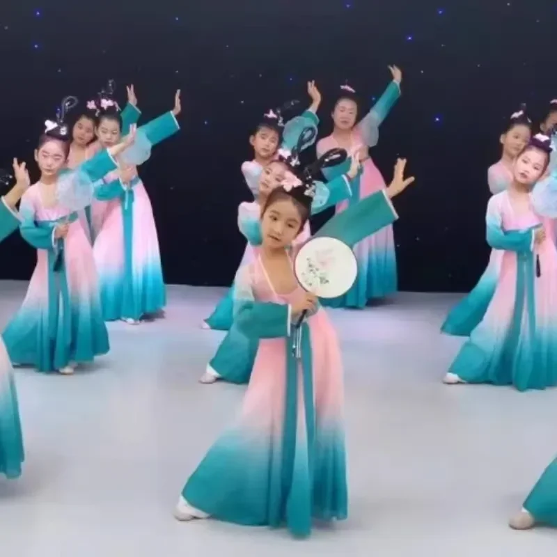 Chiński strój Hanfu nowy dziecięcy klasyczny kostium sceniczny taniec z parasolem etniczne dziewczynki Yangko odzież taniec z wachlarzem