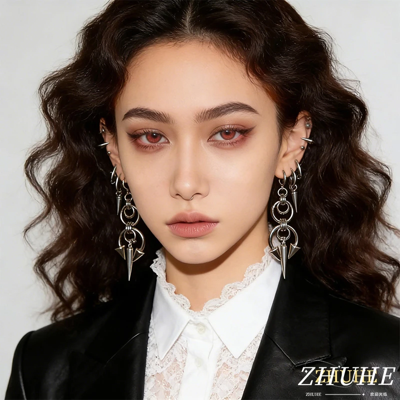 

Modern Copper Jewelry Accessories: Spike-Accented Hoop Earrings for Men & Women – Sleek Industrial Design with Pointed Embellis