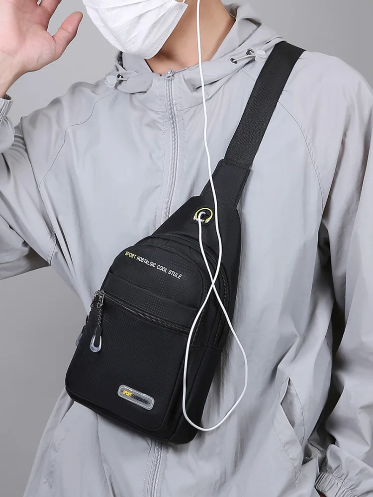 Lässige Herren-Umhängetasche mit mehreren Taschen zur Aufbewahrung, geeignet für leichte Umhängetaschen, multifunktionale Brusttaschen – Detail 5