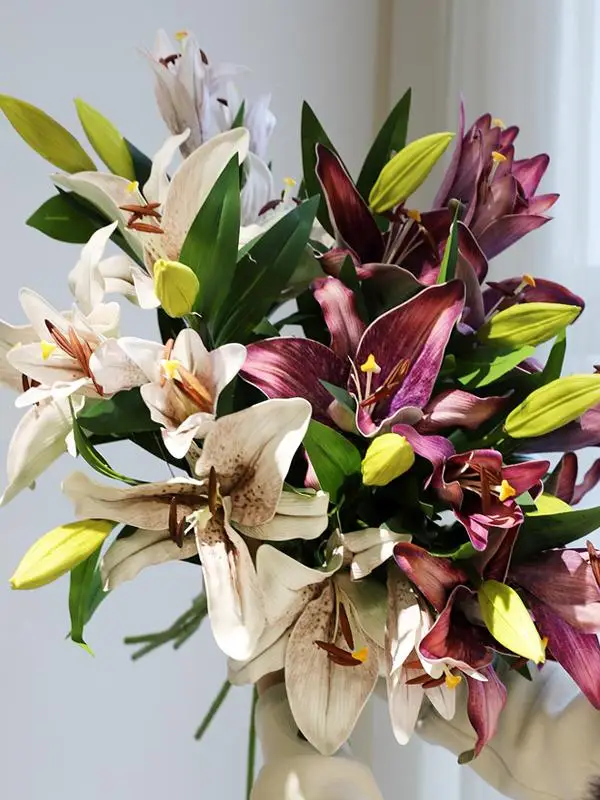 Fuhant Large Artificial Lilies Silk Flowers Living Room Dining Table Luxury Bouquet Decorative Ornaments Handmade Glue Petal