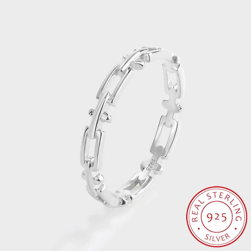 

Женское прямоугольное кольцо из серебра 925 пробы, с перфорацией