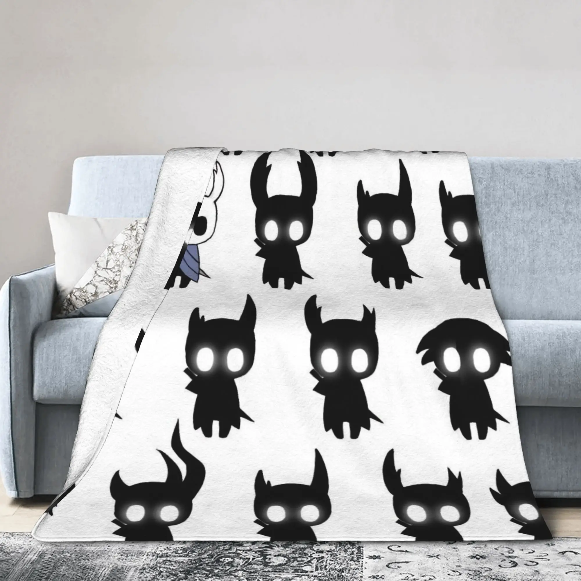 Hollow Knight Blanket Velvet Textile Decor  Multi-function Super Warm Throw Blanket for Bed Outdoor Quilt