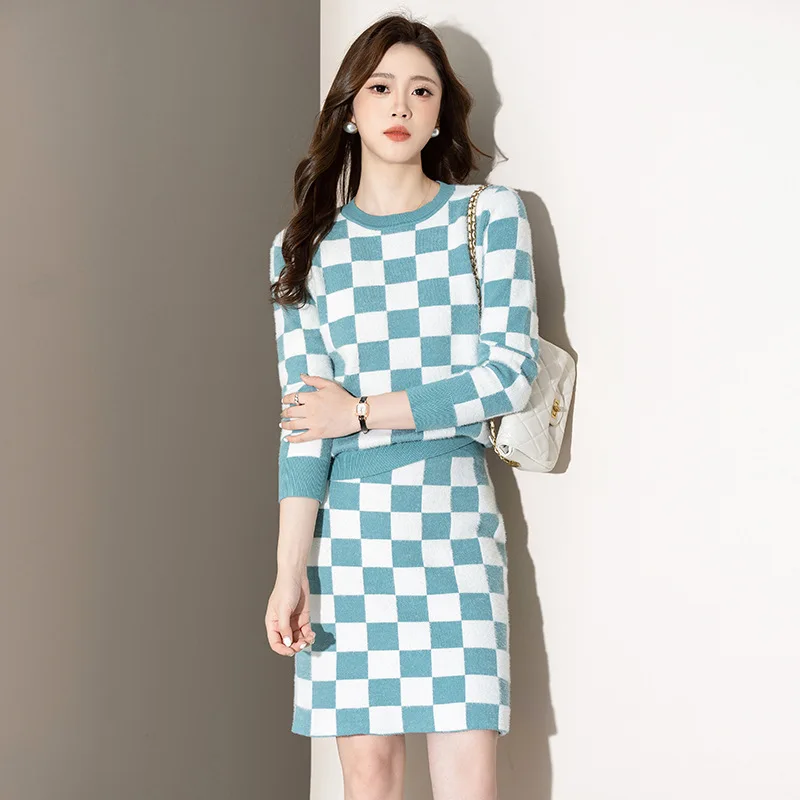 Ladies' Blue and White Checkered 2-pcs Knitted Set Coat+Skirt 2025 New Spring and Autumn Small Fragrant Style Stripe Set