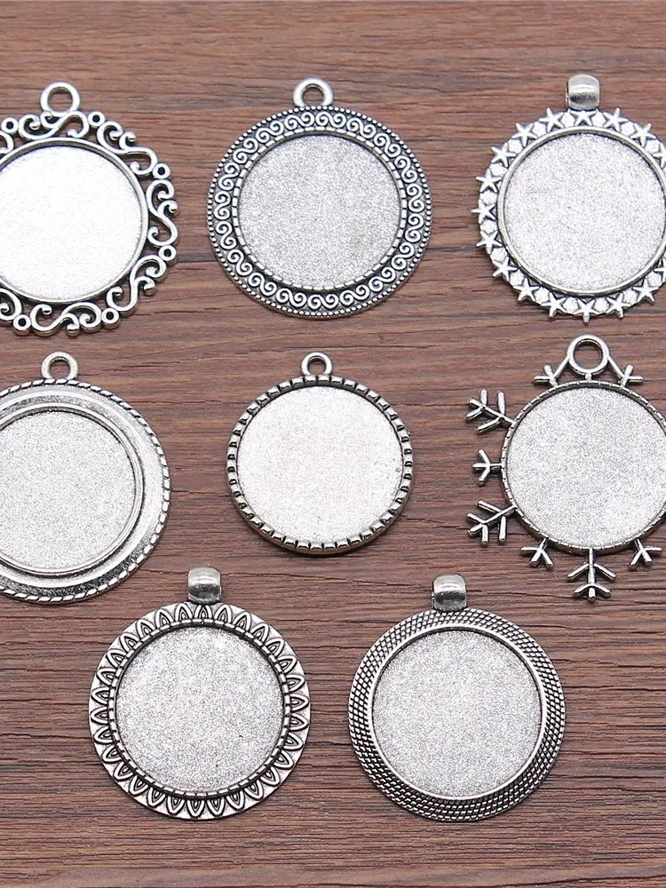 4 sztuk nadające się 25mm okrągłe szkło Cabochon ustawienie bazy wisiorek taca do tworzenia biżuterii DIY antyczne srebro kolor FM4030 — zdjęcie 2