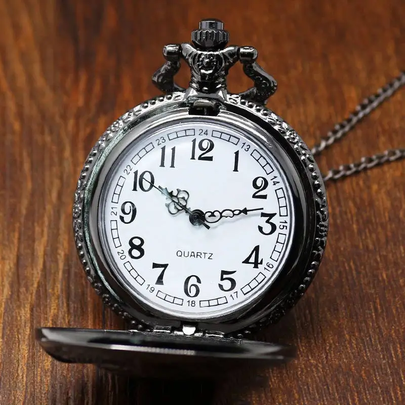 ساعة جيب كوارتز مطرقة ذهبية كلاسيكية ، شعار عتيق ، أرقام عربية ، قلادة ، ساعة بدلاية ، هدايا للطلاب