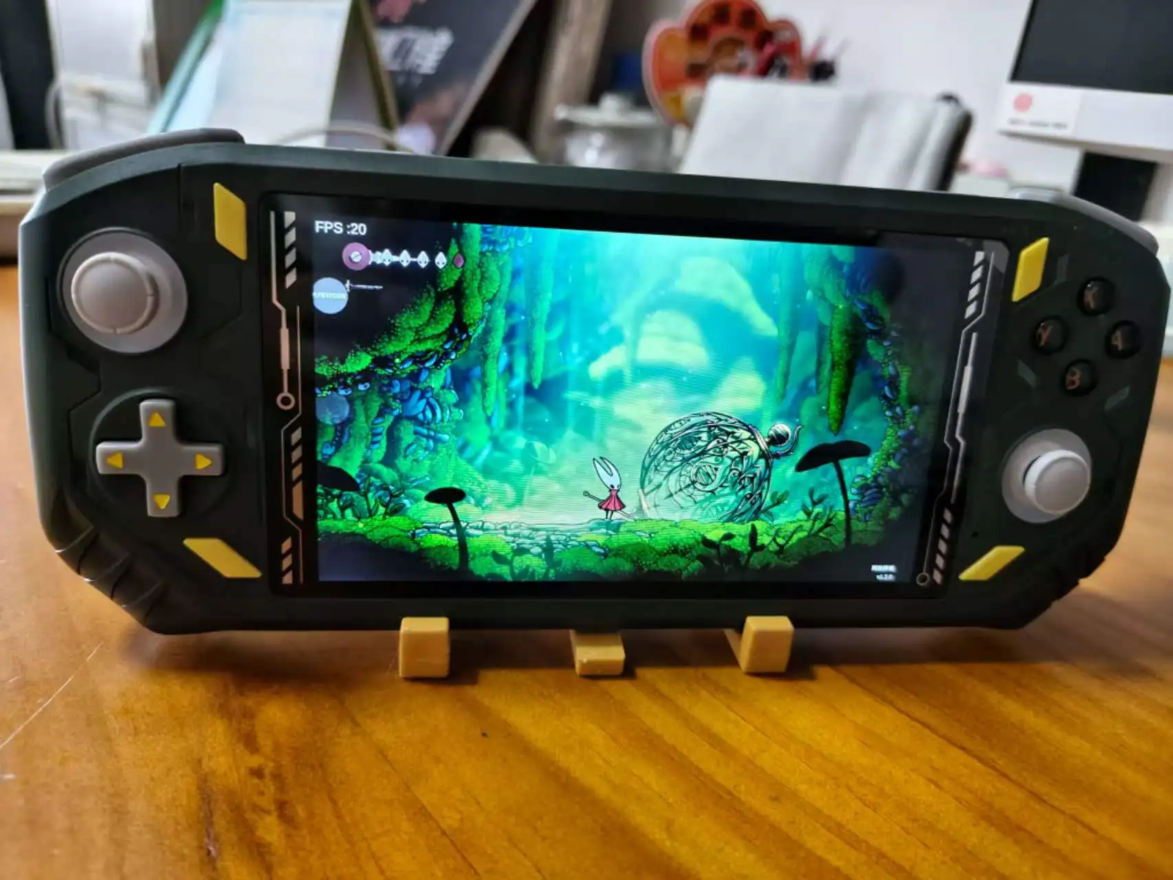 AISLPC RG52 MINI Retro Handheld Game Console Dual System 5.5 Inch IPS Screen Portable Retro Game Player 2.4G WiFi Support 30+Emu
