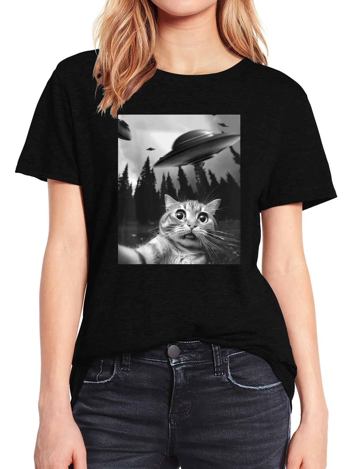 

T Shirt Funny Cat UFO Print Crew Neck T-Shirt Casual Short Sleeve T-Shirt Spring Summer Women's Clothing