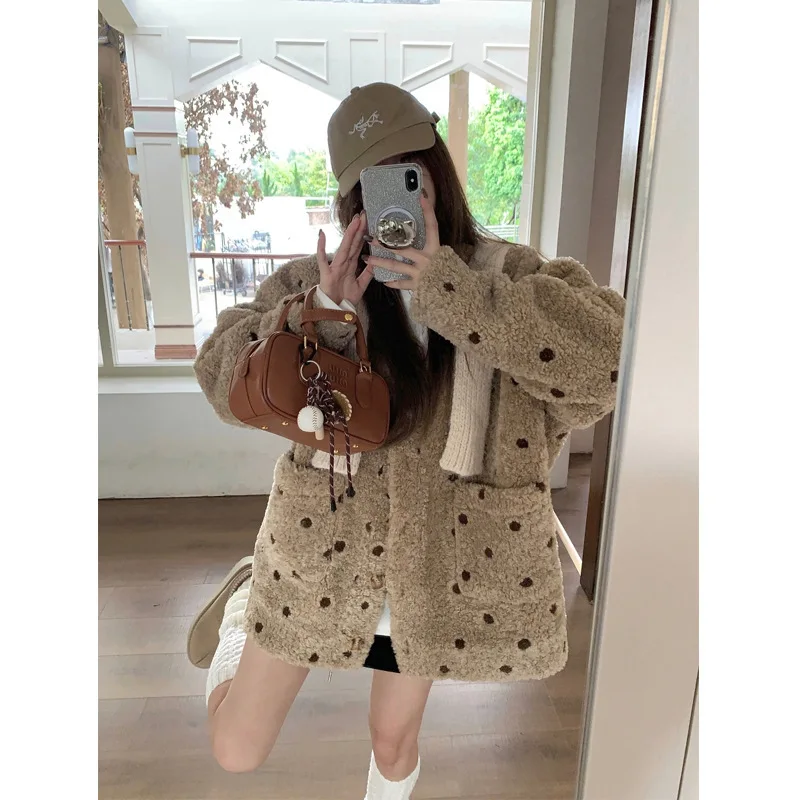 Women Polka Dot  Faux Fur Coats Color Blocked Casual Jackets V Neck Long Sleeves Single Breasted Loose Office Lady 2025 Winter