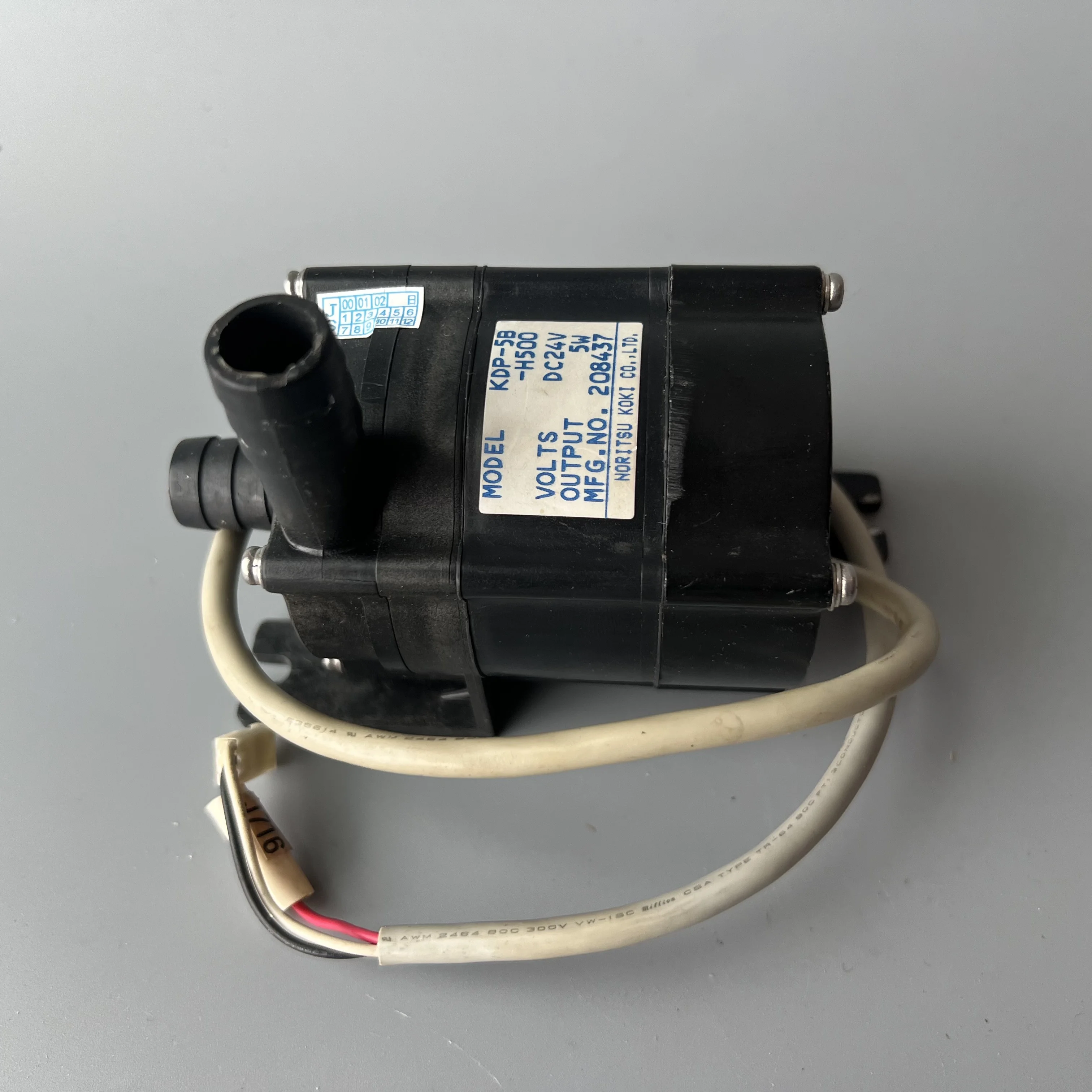 

Used Original Fuji Pump F133Y100059 133Y100059 DC24V 5W for Frontier 550/570/LP5500/5900 minilabs