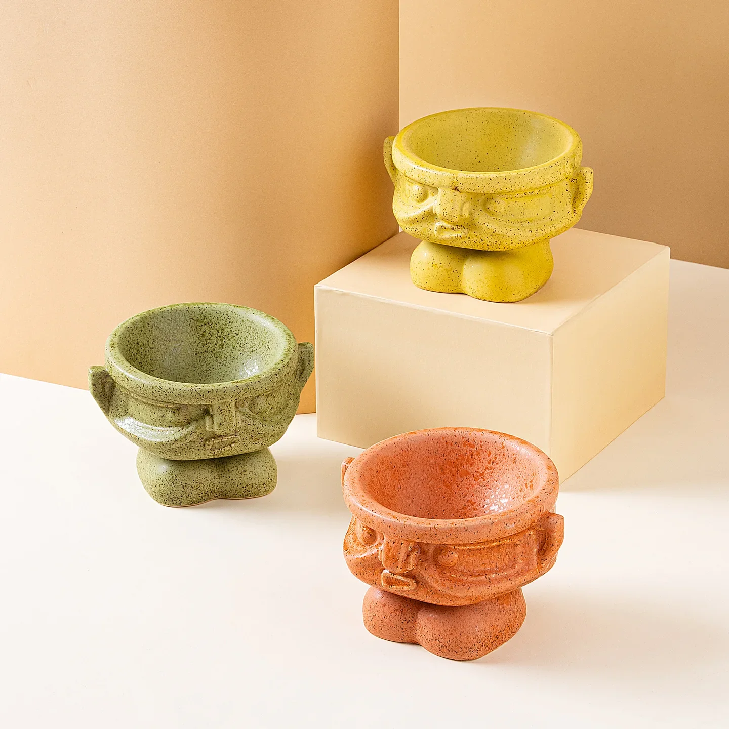 ceramic-pet-bowl-tilted-raised-cat-dog-dish-for-healthy-eating-anti-spill-no-tip-water-bowl-for-cats-dogs-elevated-feeder