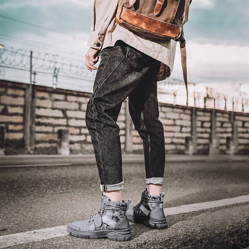 Hikng Boots for Men Autumn High Top Camouflage Desert Casual Flats Mens Boot Breathable Non Slip Work Safty Shoes Zapatos Hombre