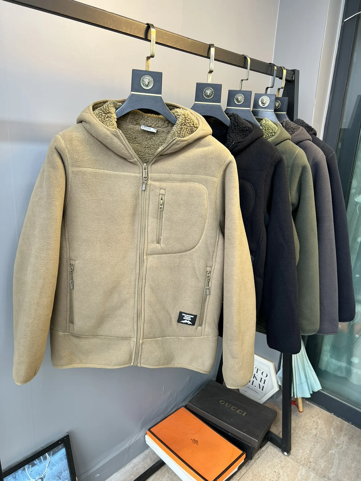 

Men's Thickened Double-sided Fleece Hooded Jacket Autumn Winter Casual Wear Breathable Quick-drying Anti-wrinkle Wear-resistant