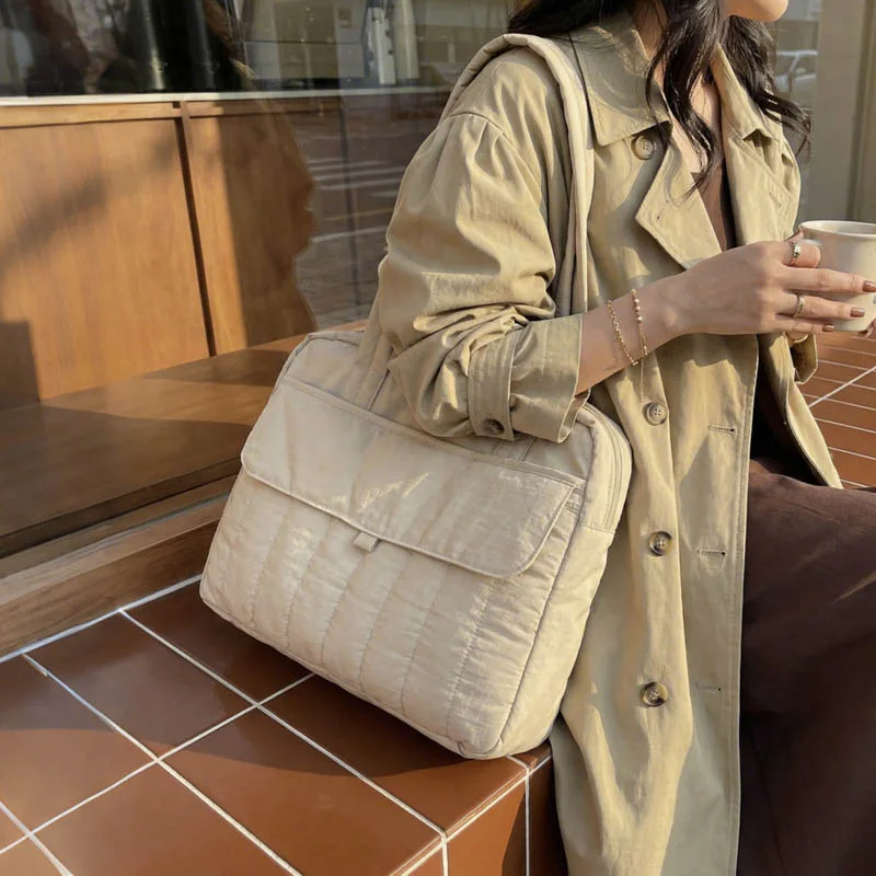 College students versatile laptop protective bag simple fashionable commuter shoulder portable tote bag for women