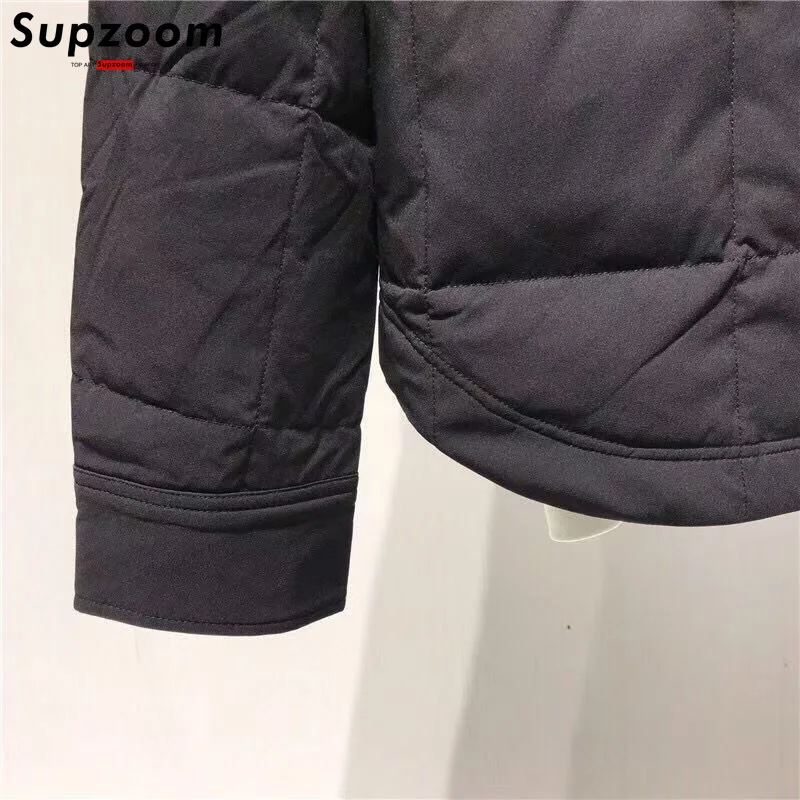 Supzoom 2025 Koleksi Terbaru Jaket Musim Dingin Pria Model Kerah Turndown Tebal Hangat Kasual dengan Penanda Segitiga