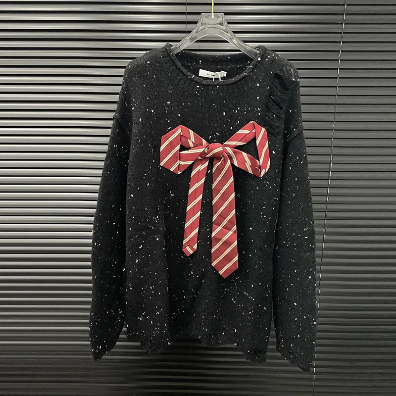 WTHT Moda Nuove Donne Impiombato Archi A Righe Foro Pullover In Maglia 2025 Autunno Alla Moda O-Collo Maniche Lunghe Maglione Femminile 1LS2558