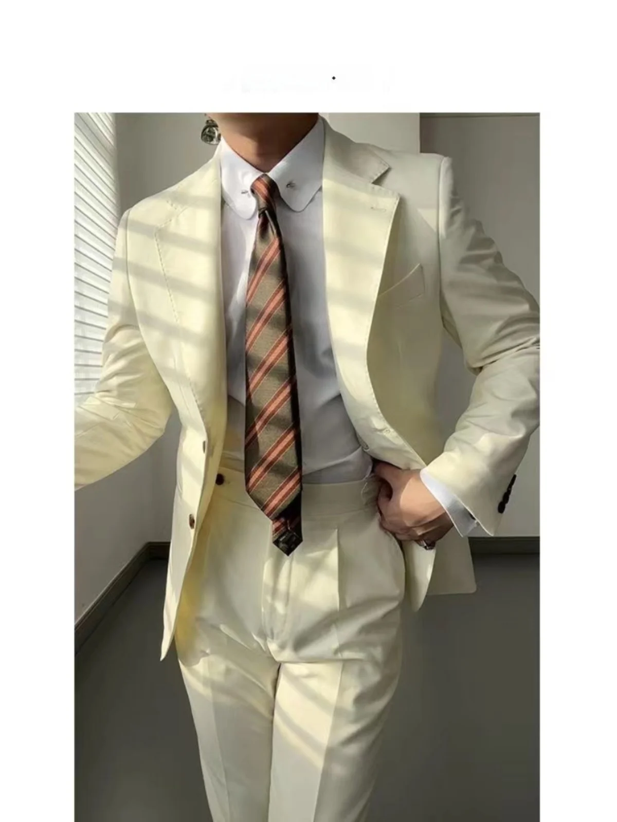 

Модный повседневный приталенный мужской костюм цвета хаки, однорядный комплект из двух предметов на пуговицах, молодежный осенний деловой костюм