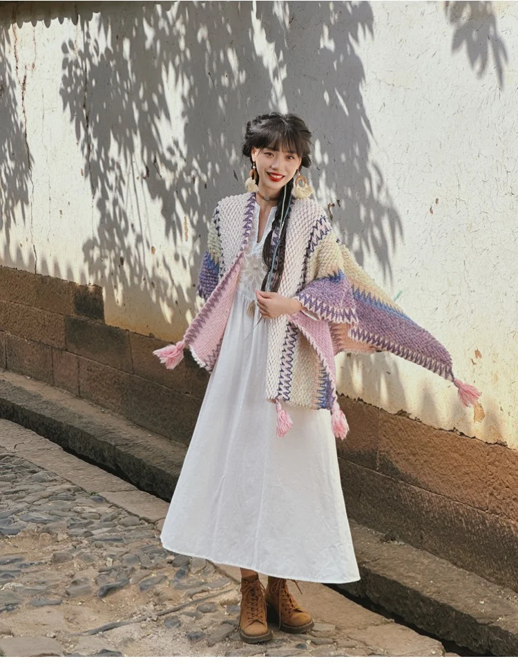 

2024 New Knitted Tassel awl Scarf Color Blo Striped Travel Coat Women's Faion Autumn Outerwear Casual Loose Fit Sweater