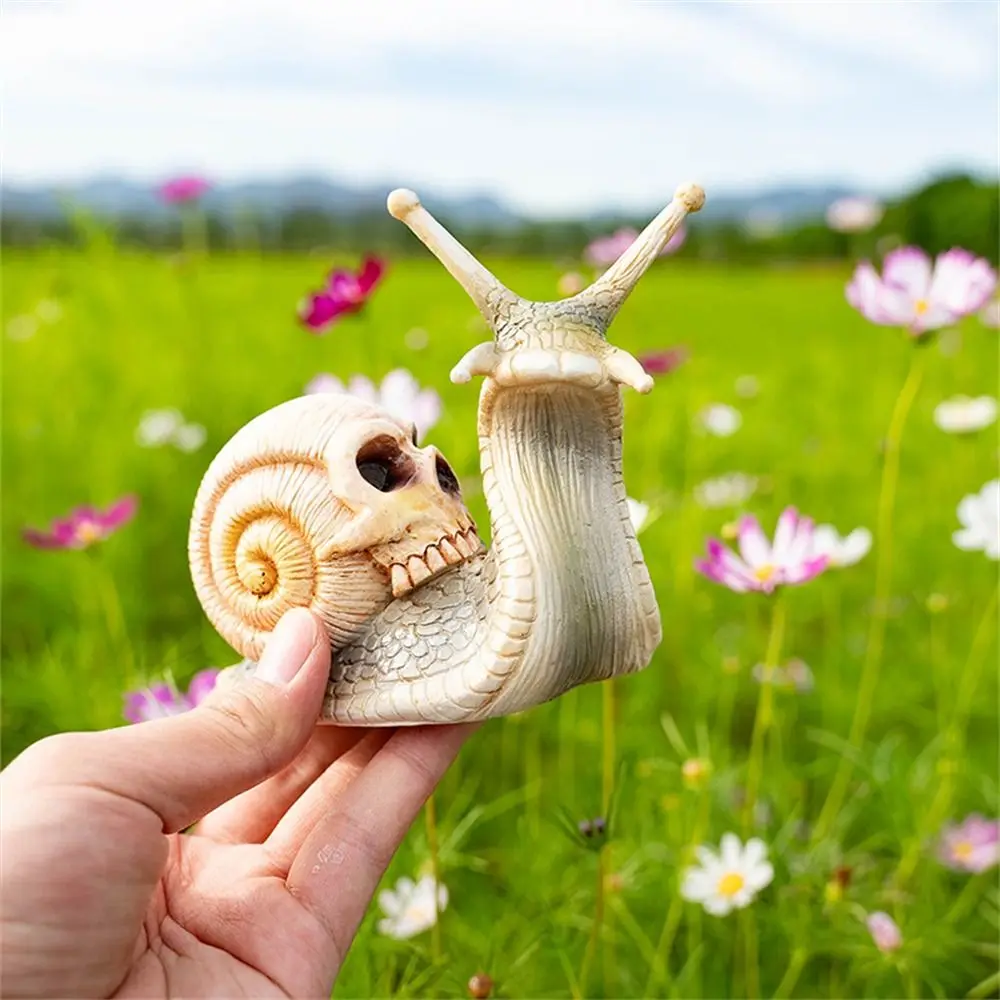 Fashion Halloween Outdoor Garden Statue Gothic Snail Skull Sculpture Resin Crafts for Home Garden Patio - Image 3