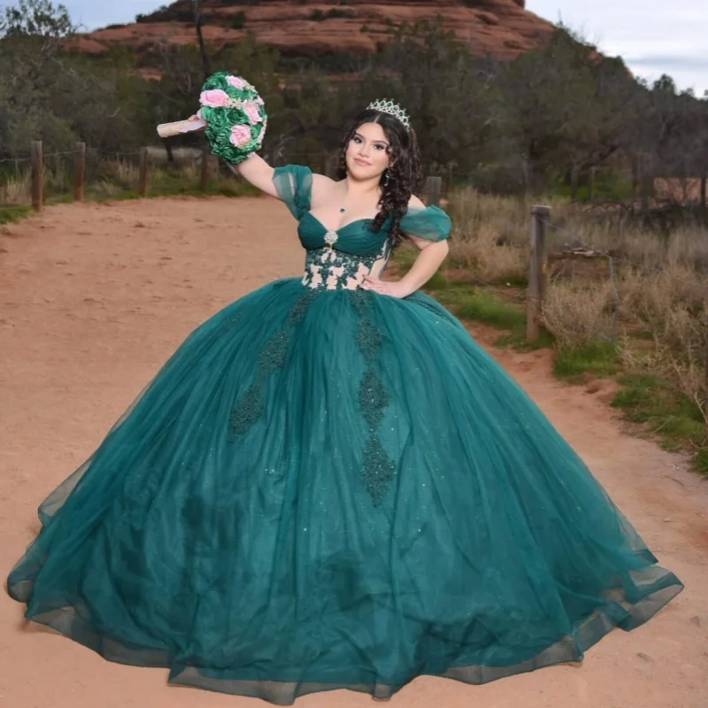 

Dark Green Quinceanera Dresses Off the Shoulder Glitter Crystal Decal Long tail Bow Vestidoe 15 Quinceanera Customize