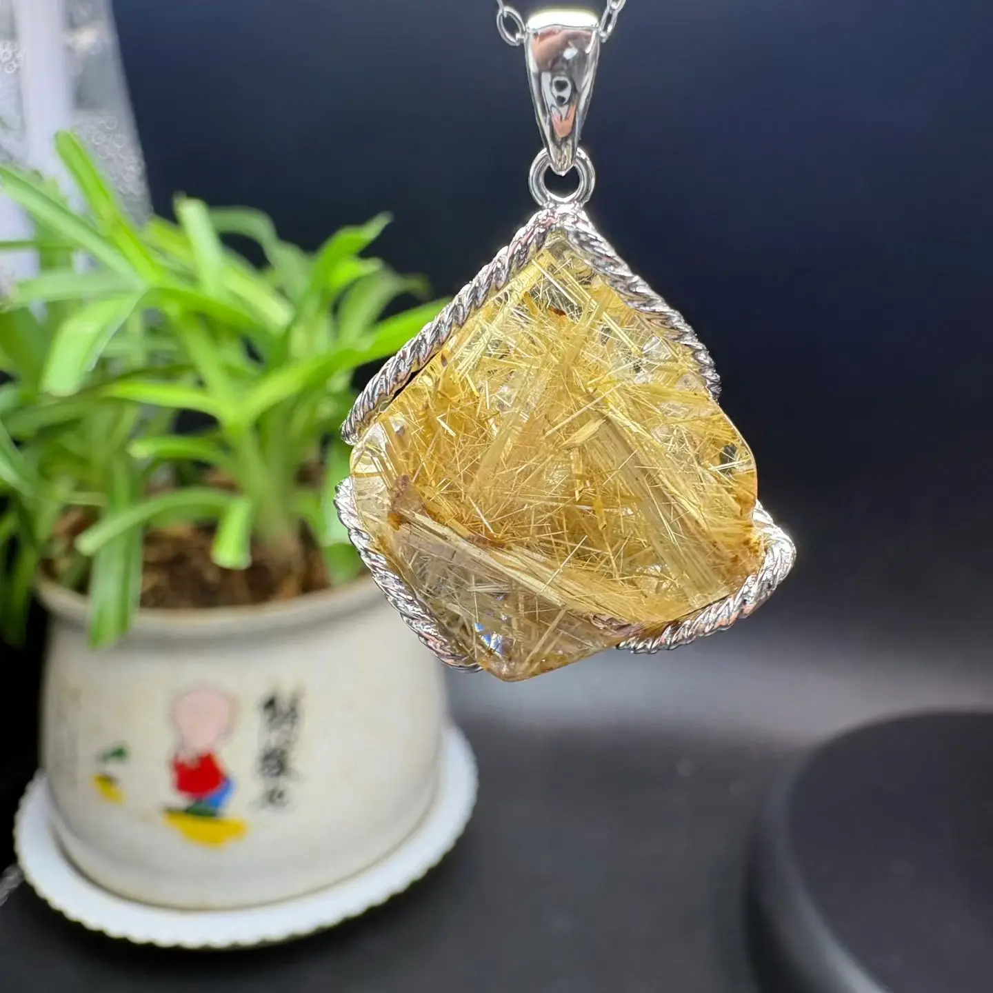 1Pc Fengbaowu Natural Gold Rutilated Quartz Pendant 925 Sterling Silver 19-26MM Irregular Shape Reiki Healing Stone Jewelry Gift