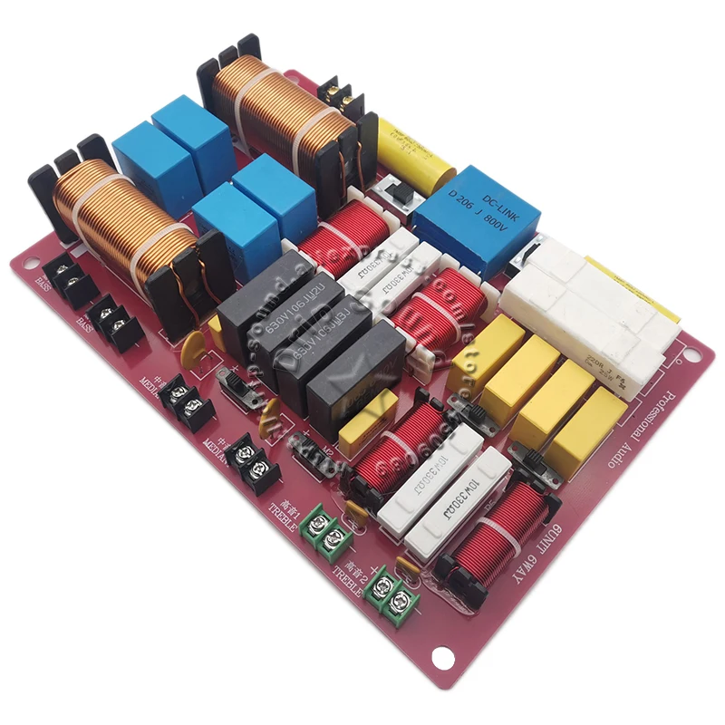 

1pcs 3-Way 6-Unit 700W Hi-Fi Adjustable Professional Audio Speaker Frequency Divider Crossover 2-High 2-Mid 2-Low Filter
