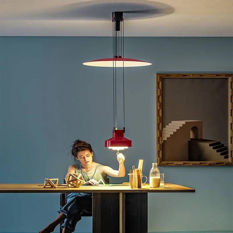 Italian Stilnovo restaurant lifting chandelier Nordic creative designer bar stretchable UFO lamp.