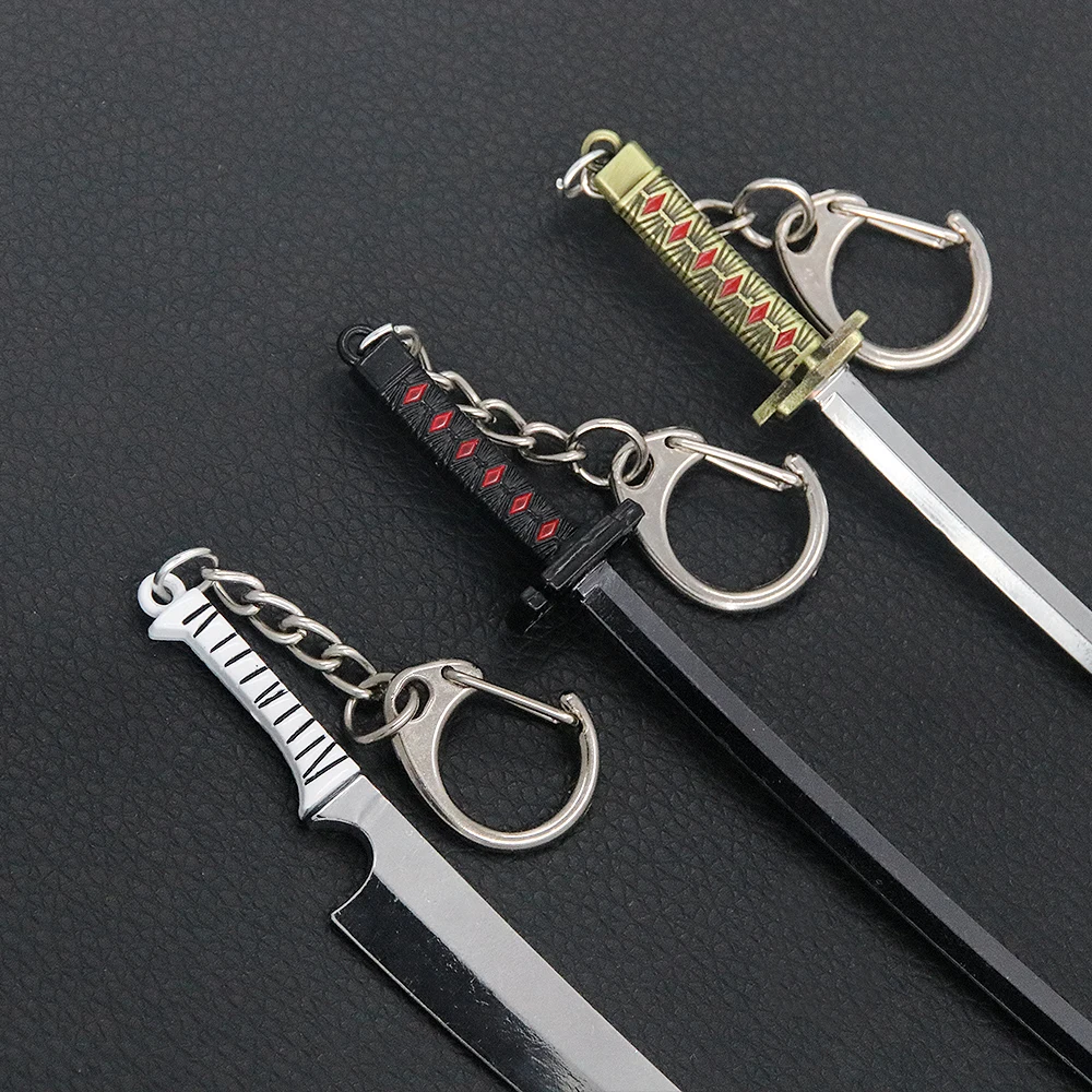 Anime Bleach Kurosaki Ichigo Zangetsu Sword Keychain Tensa Zangetsu Zanpakuto Weapon Pendant Key Chain for Men Car Keyring Gift