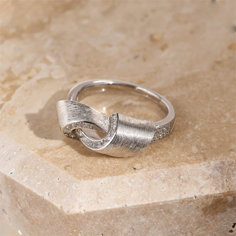 French Fashion Geometric Luxury Jewelry Rings Women Personalized New Styles Stainless Steel Rings Jewelry Accessories Wholesale