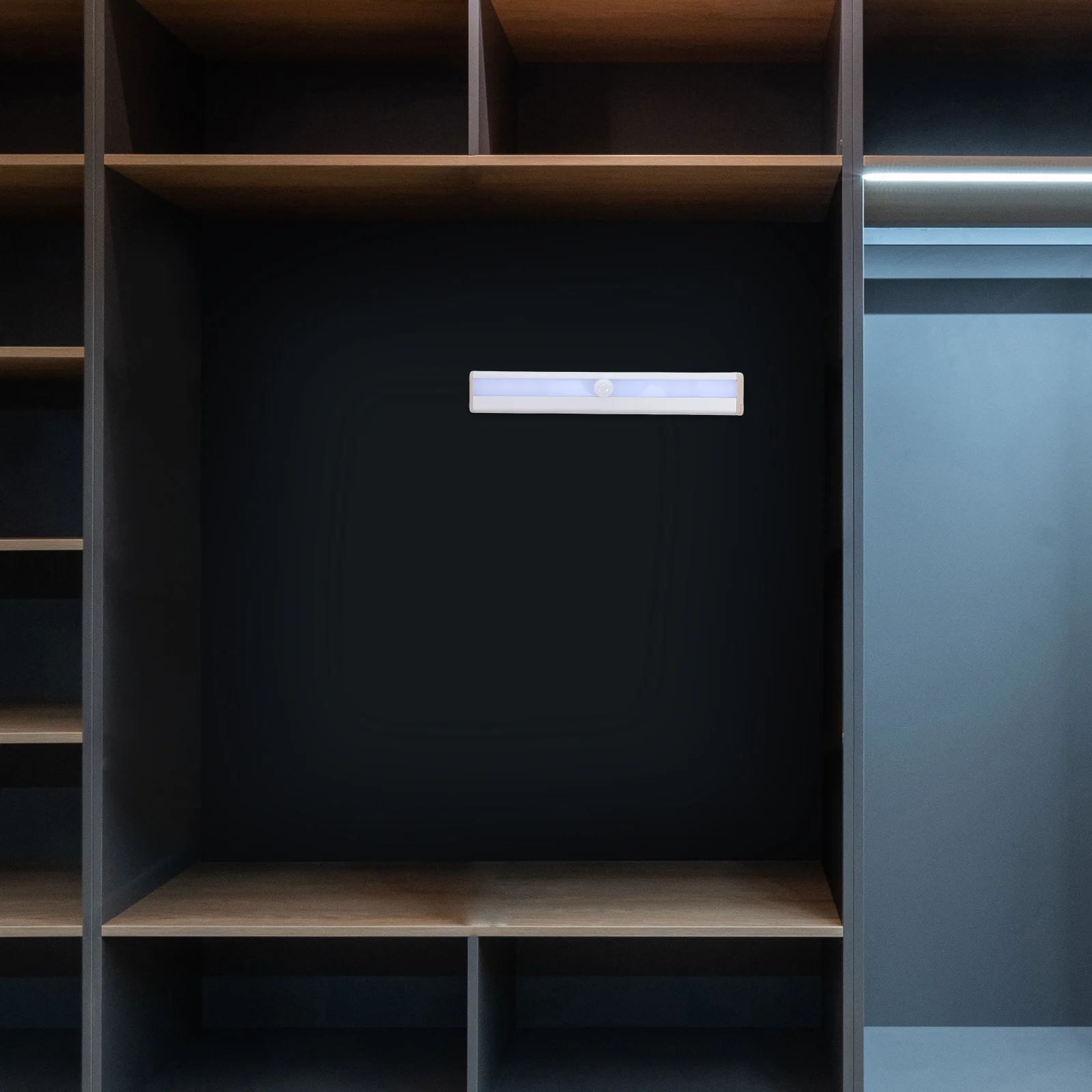 

3Pcs Wireless Pir Motion Sensor 10 LED Powered Cabinet Light Soft Glare Free Flicker Free Eye Protection Energy Saving