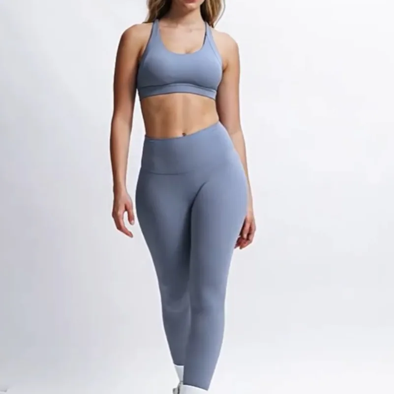 set-da-yoga-senza-cuciture-da-donna-scava-fuori-bellissimi-vestiti-da-yoga-attillati-sul-retro-set-da-2-pezzi-per-abbigliamento-sportivo-da-corsa-all'aperto