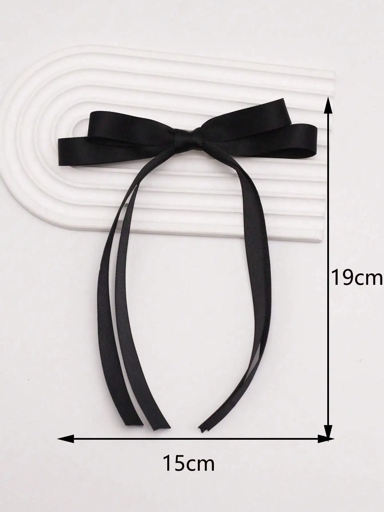

Women Solid Black Satin Bow Streamer Hair Clip Elegant Hair Accessory For Daily Wear