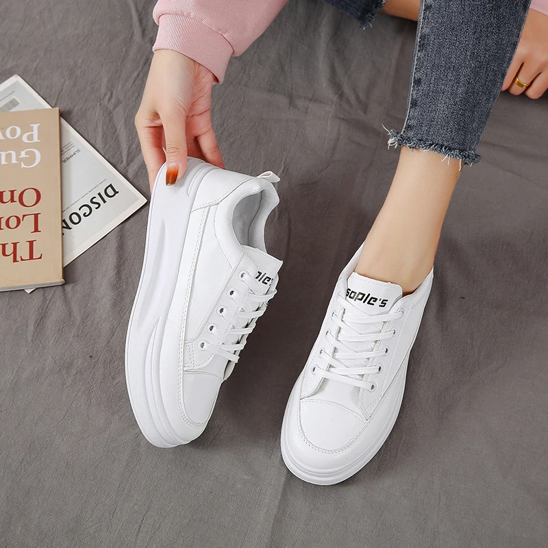 Increas Height Sports Shoes Lady All-Match Clogs Platform 2024 Fashion Women's Casual Female Sneakers Basket Creepers New Modis