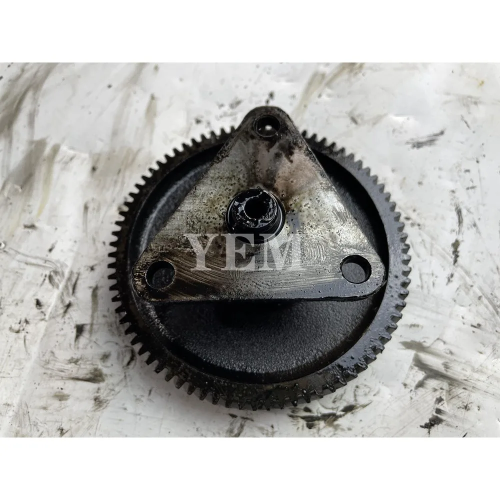 For Kubota diesel engine parts D1302 Idler Gear Assy .