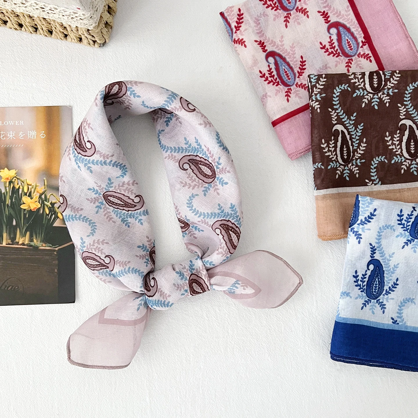 

Print Silk Scarf Hijab Luxury Turban Female Headscarf Neckerchief Handkerchief Bandana Shawl Headband Windproof Square Fashion