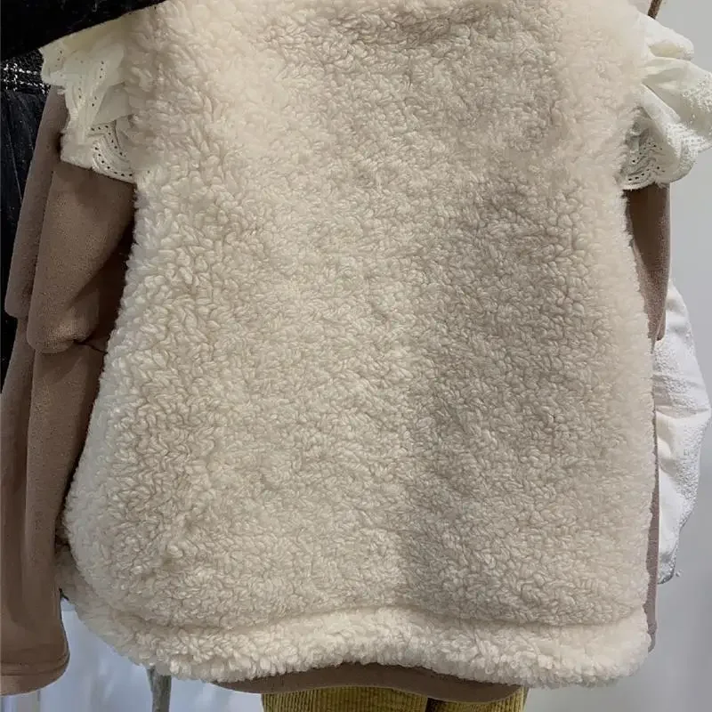 Autumn Children'S Lamb Fur Vest with Plush and Thick Wearing Both Sides Girls Winter Warm Coat Top Baby Kids Clothing for Girls