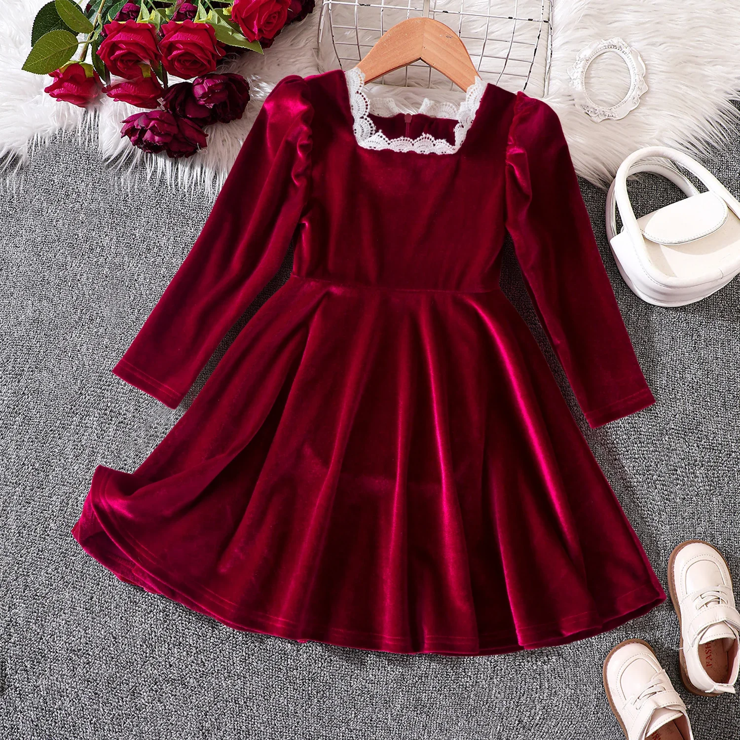 New Princess Girls Velvet Lace Retro Dress Autumn Winter Solid Kids Birthday Party Dress Children Christmas Clothes for 3-8 Yrs