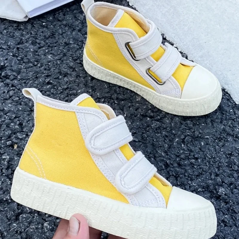 

Детские весенние модные высокие белые туфли для мальчиков, повседневная парусиновая обувь для девочек, классические туфли на липучке ярких цветов, однотонные туфли