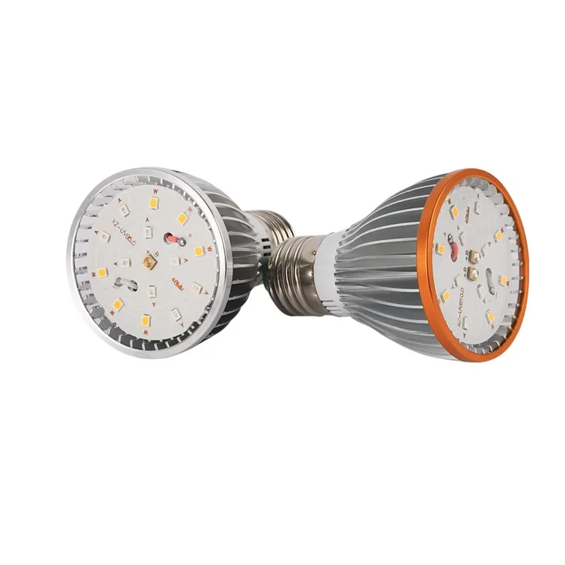 2024 Full Spectrum UVA UVB rettile lampadina LED lampada UV per tartaruga lucertola serpente riscaldatore lampadina terrario lampada rettili