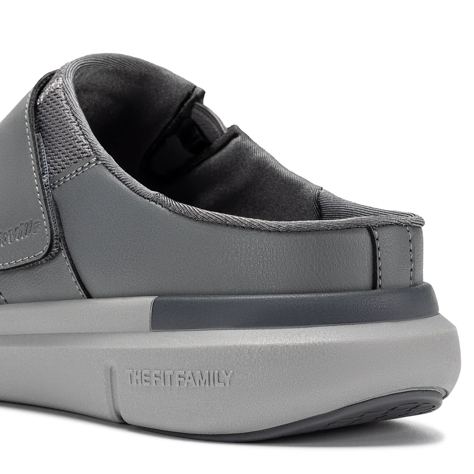 FitVille Diabetiker-Schuhe mit breiter Zehenpartie für Herren, Slipper zum Hineinschlüpfen, Clogs für geschwollene Füße, verstellbare, atmungsaktive Flip-Flops – Detail 17