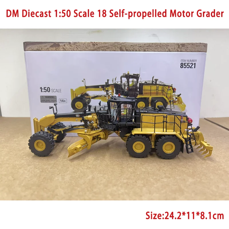 

DM Diecast 1:50 Scale 18 Self-propelled Motor Grader Alloy Engineering Vehicle Model 85521 Collection Gift Decoration Display