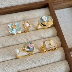 Vintage Design French Romance Rings for Women Oil Painting Flower Shaped Baroque Style Pearl Enamel Luxury Jewelry Elegant Gifts
