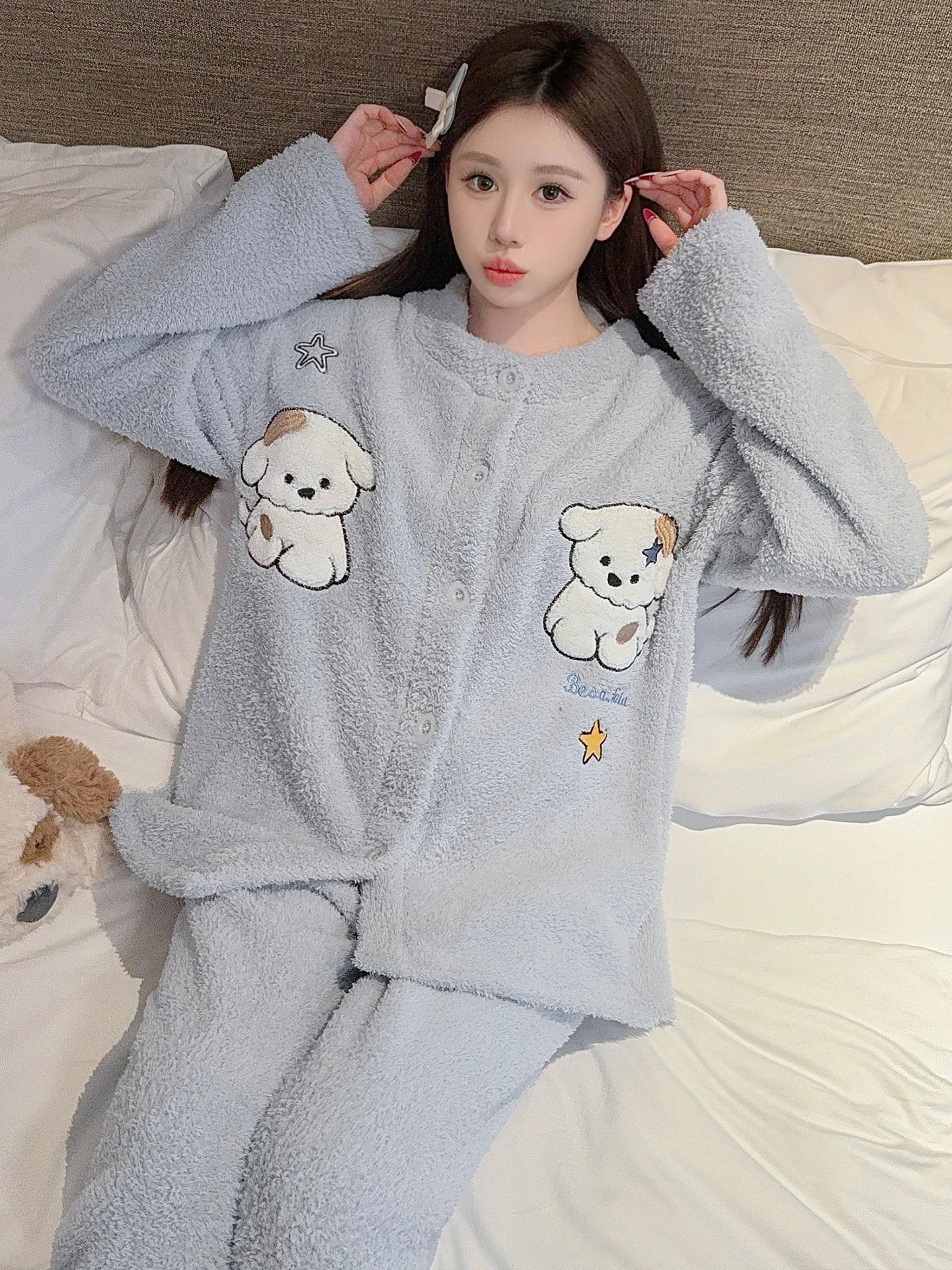 

Утепленный флисовый комплект для сна женский, осенне-зимний, новый стиль, теплый, больших размеров, мягкая домашняя одежда, для улицы, комплект из двух предметов