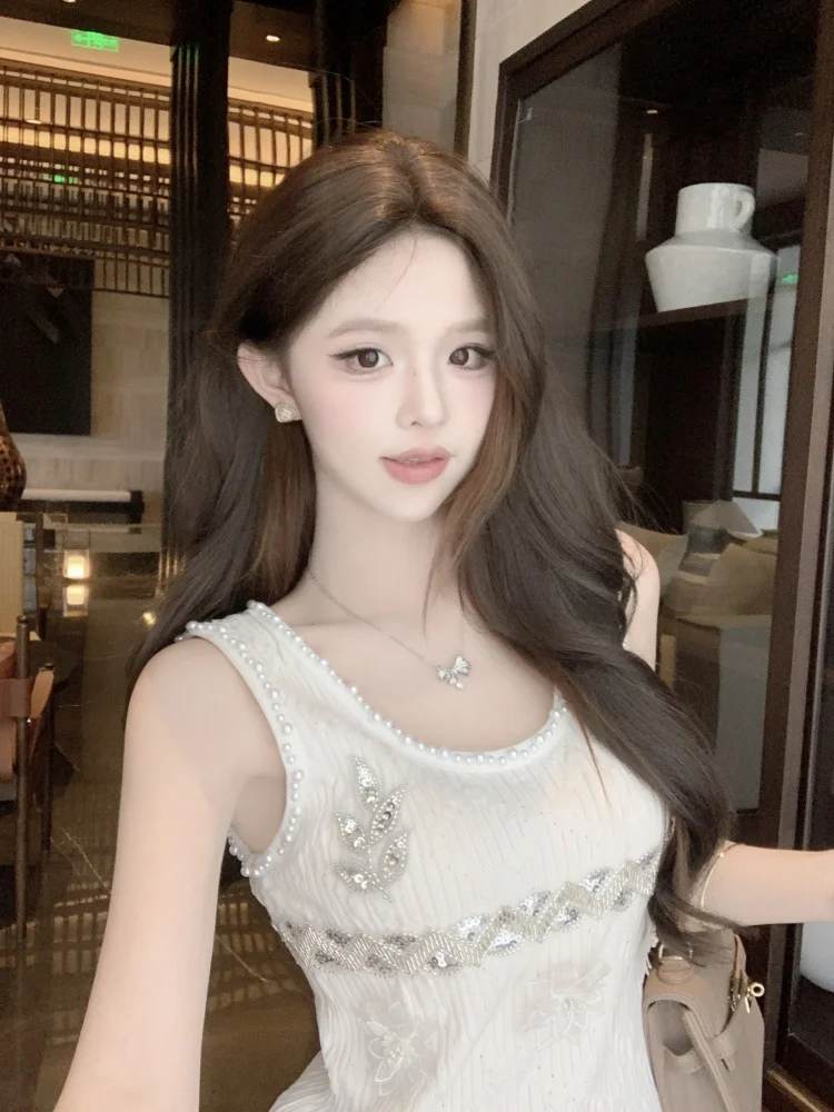 Chaleco de punto de verano, camiseta ajustada con lentejuelas y cuentas, Tops sin mangas de moda coreana para mujer