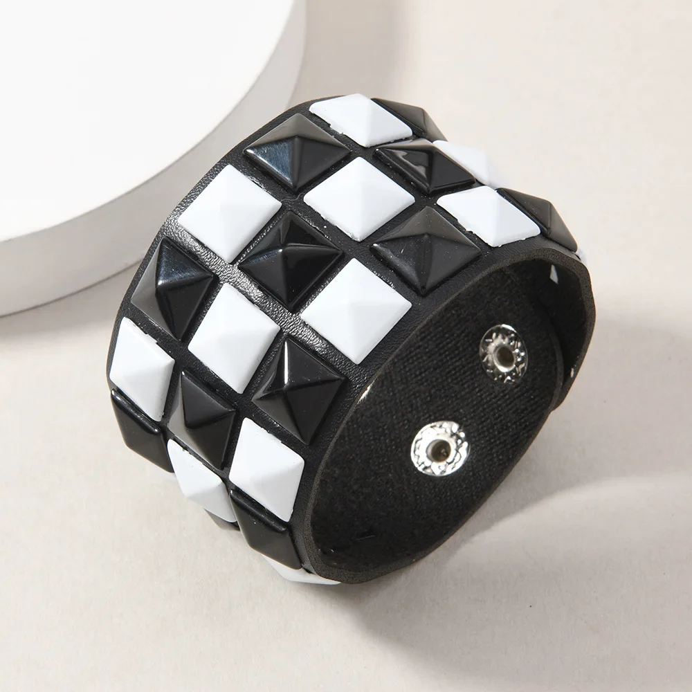 Pink Studded Bracelets for Men Women Pyramid Stud Cuff Bracelet Leather Wristband Y2K Scene Emo Jewelry Accessories
