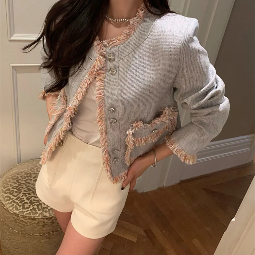 French Style Small Fragrant Wind Elegant Tops for Women Autumn 2024 New Short Jacket Female Vintage Chic Tassel Long Sleeve Coat